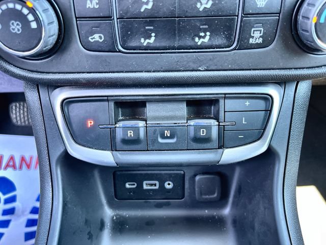 Used 2024 GMC Terrain SLE AWD/4WD image 22