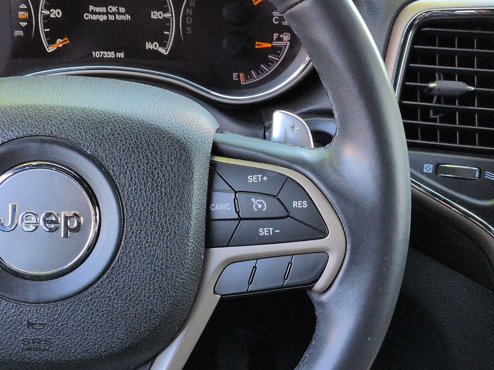 Used 2014 Jeep Grand Cherokee Laredo w/ 18" Wheel & 8.4" Radio Group RWD image 25