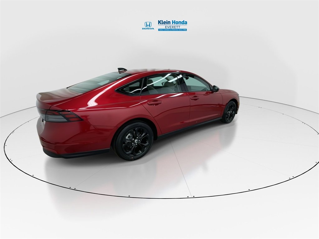 New 2025 Honda Accord SE image 2