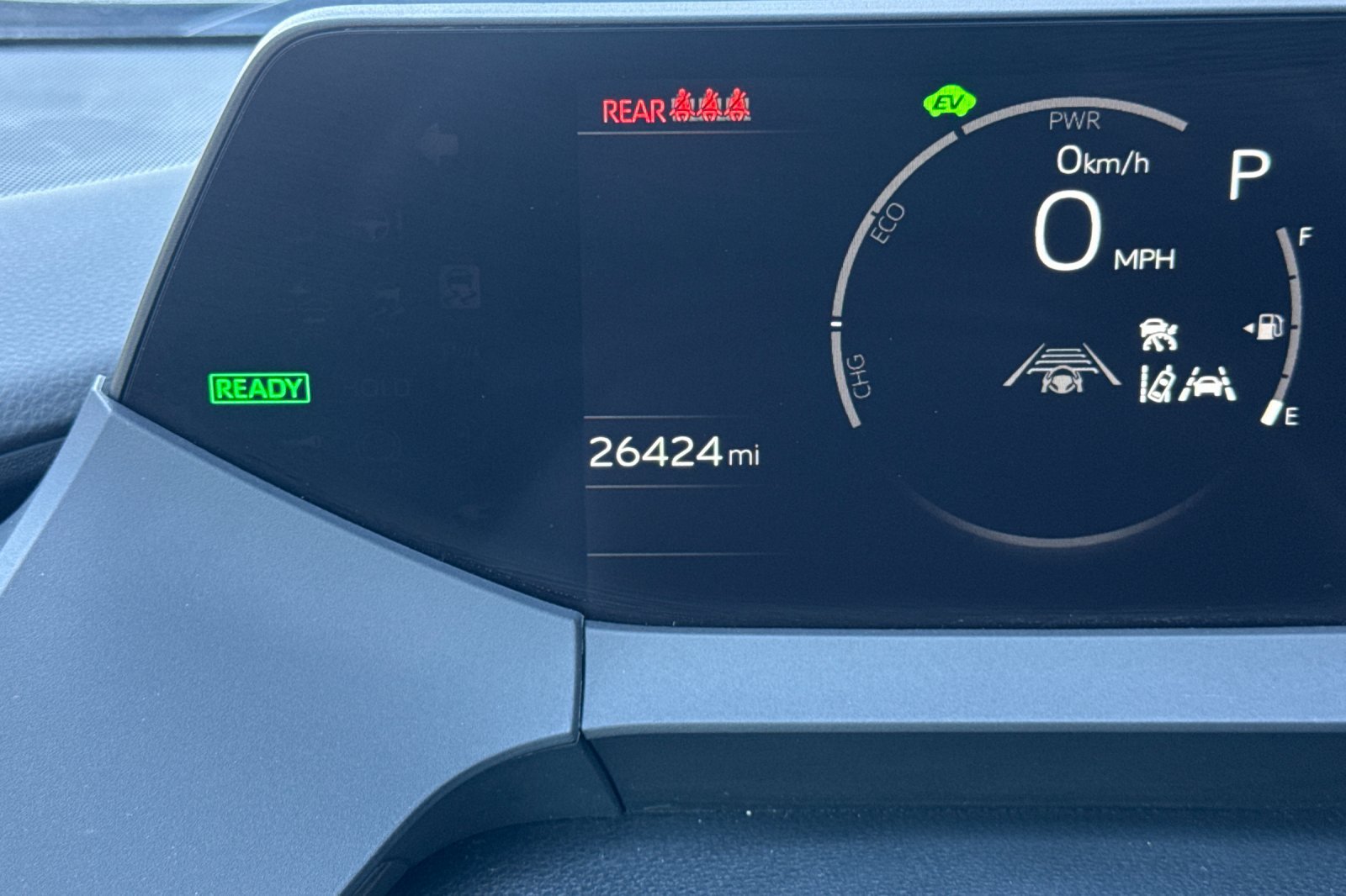 Used 2025 Toyota Prius LE FWD image 23