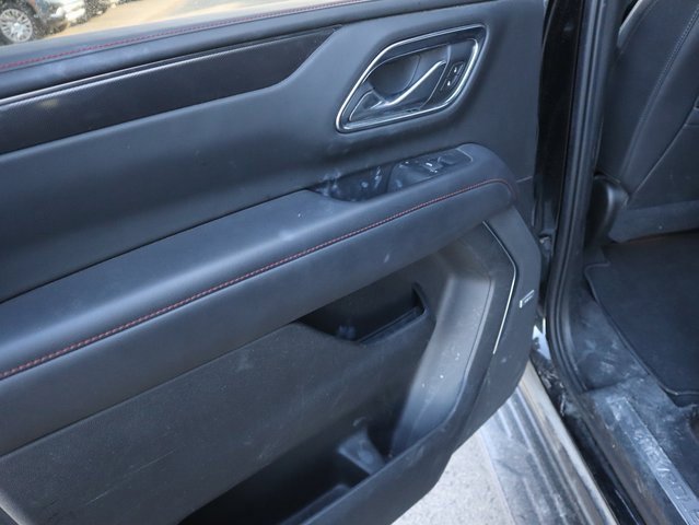 Used 2021 Chevrolet Suburban RST w/ Luxury Package image 11