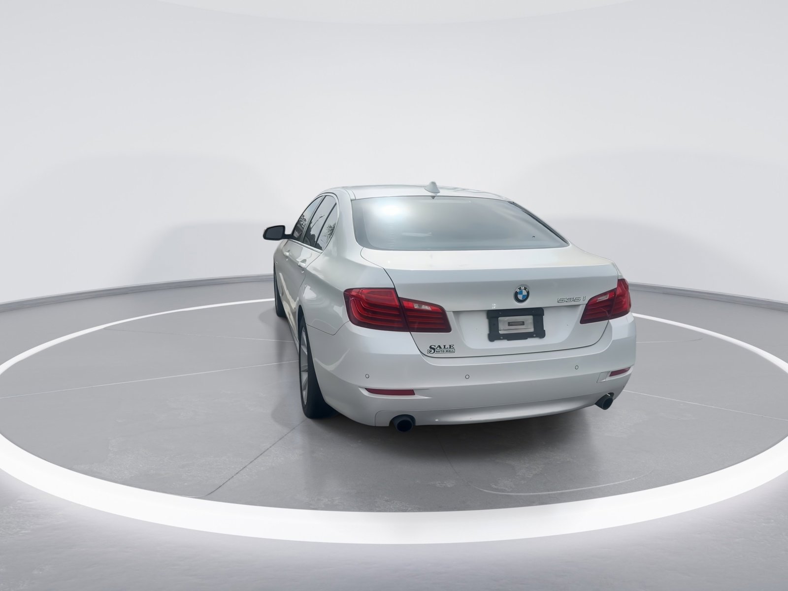 Used 2015 BMW 535i Sedan image 8