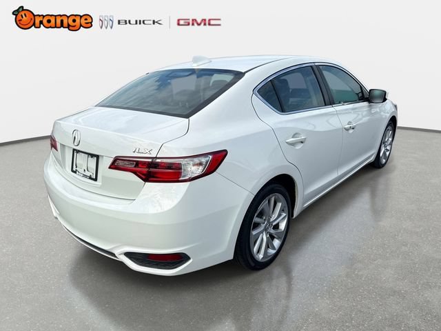Used 2017 Acura ILX FWD image 3