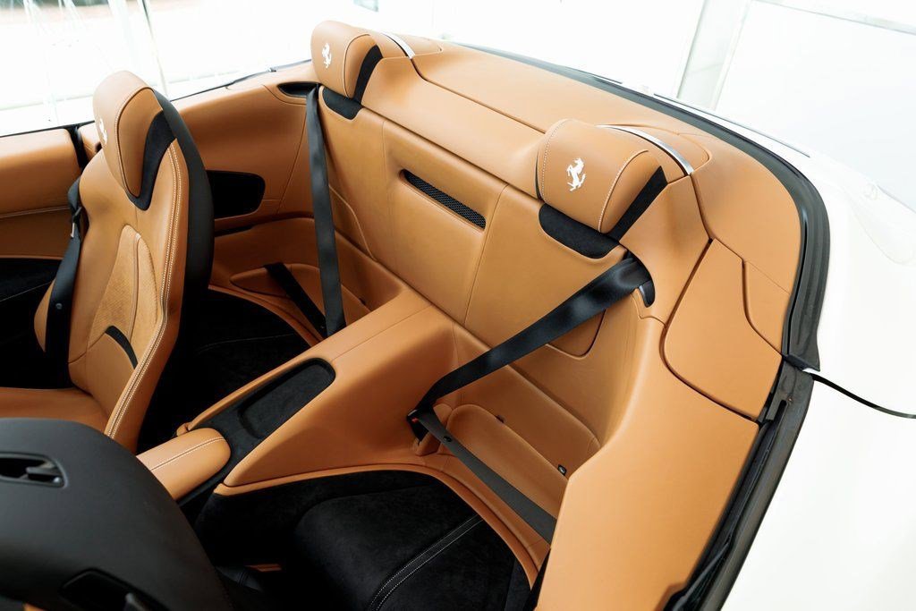 Used 2025 Ferrari Roma Spider image 26