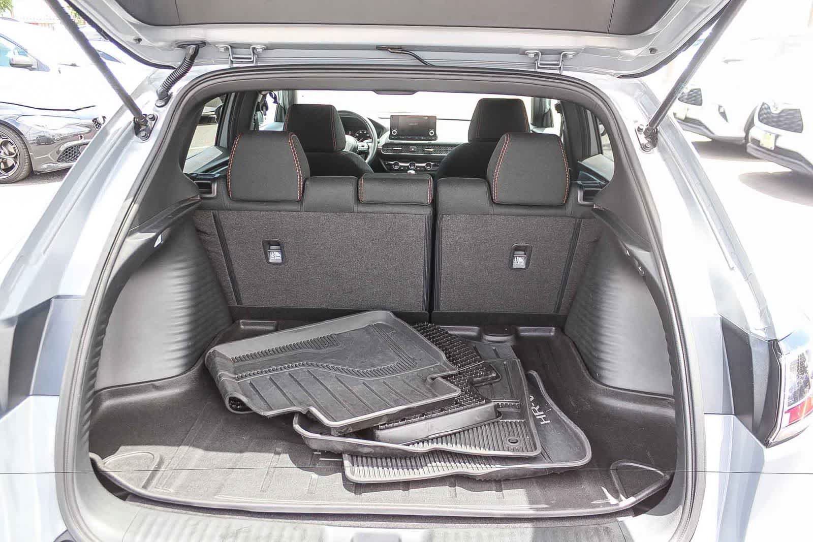 Used 2023 Honda HR-V Sport image 38
