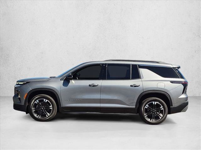New 2027 Chevrolet Traverse LT w/ Sun and Wheel Package FWD image 5