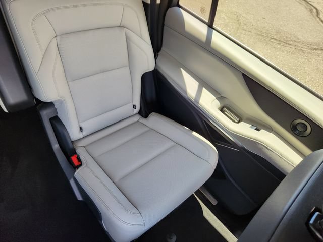 New 2026 Lincoln Navigator Premiere AWD/4WD image 15