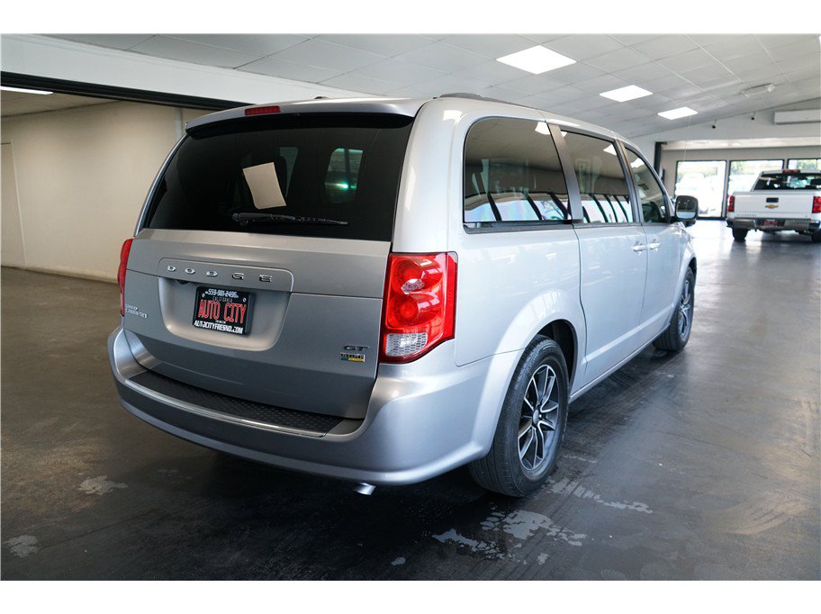 Used 2018 Dodge Grand Caravan GT FWD image 7