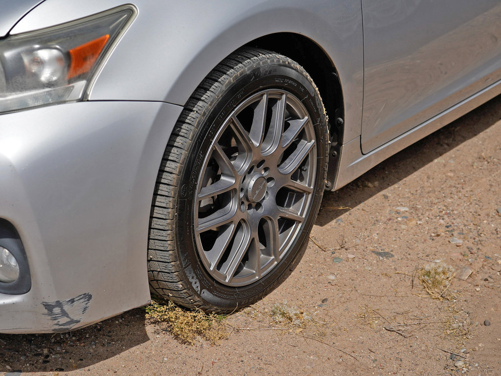 Used 2012 Lexus CT 200h Premium w/ Premium Audio Pkg FWD image 6