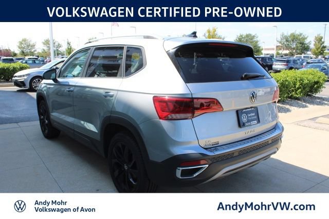 Used 2024 Volkswagen Taos SE FWD image 4