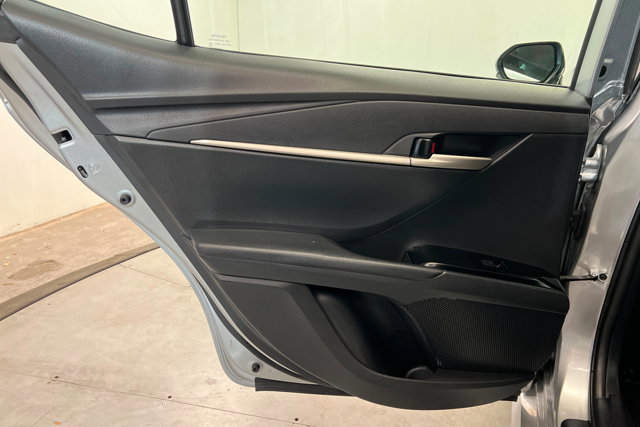 Used 2025 Toyota Camry LE FWD image 18