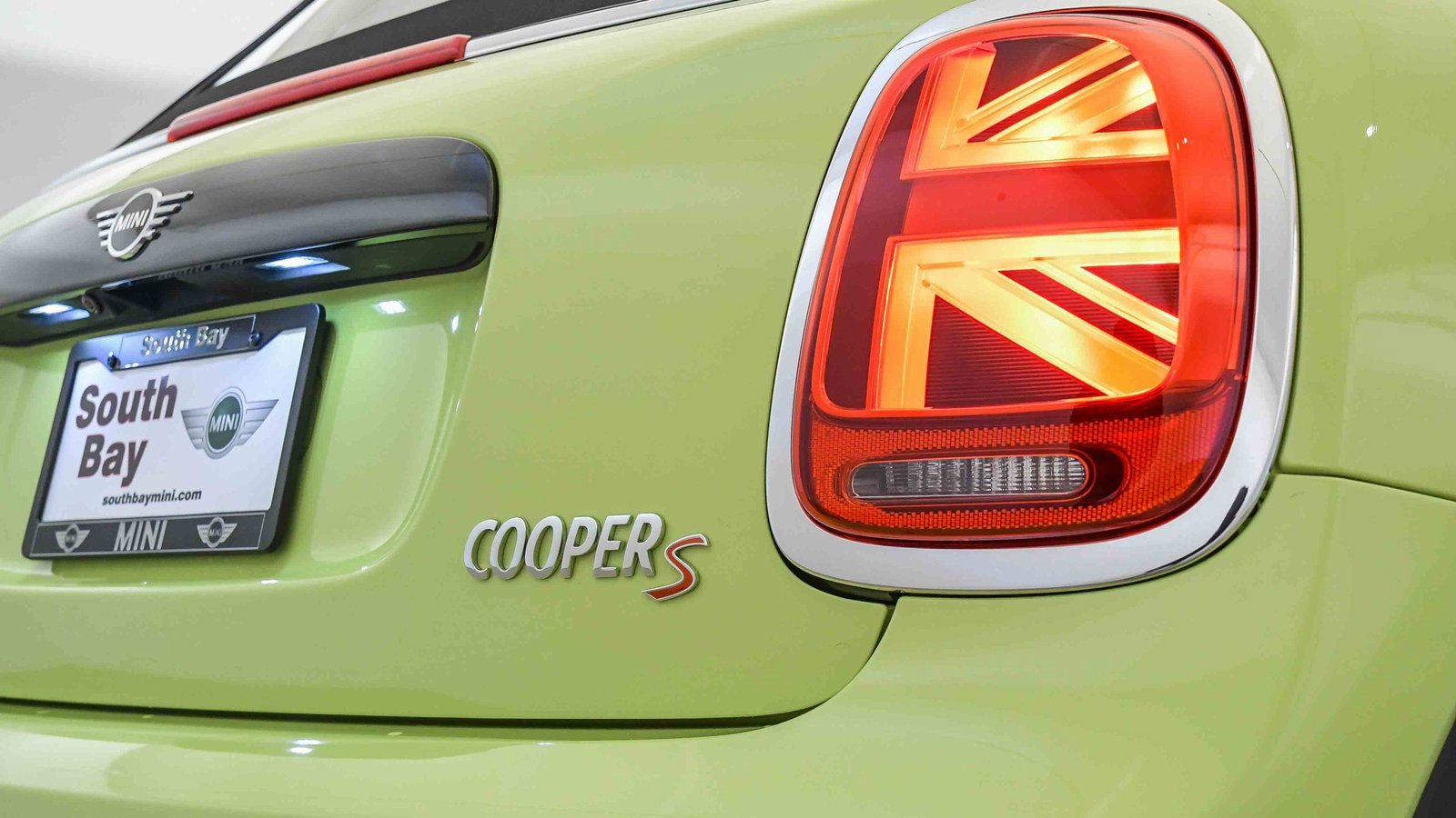 Certified 2023 MINI Cooper S image 14