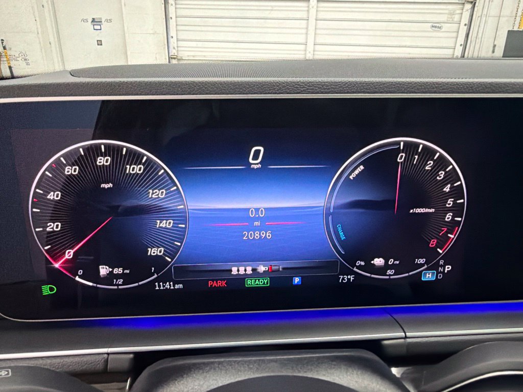 Used 2024 Mercedes-Benz GLE 450e 4MATIC image 17