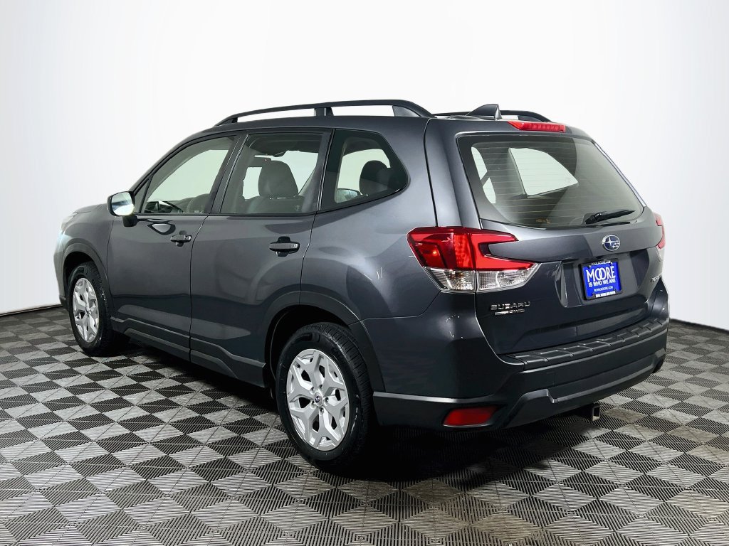 Used 2021 Subaru Forester AWD/4WD image 5