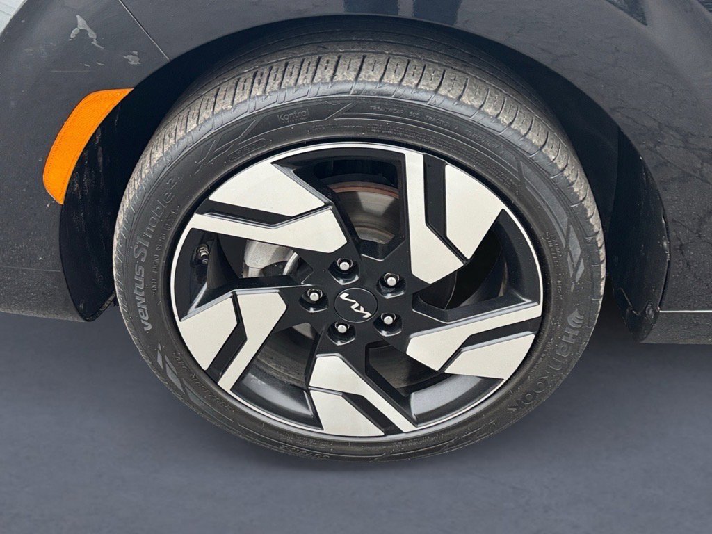 Used 2023 Kia Soul GT-Line image 9