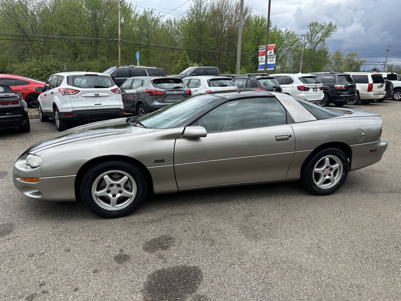 Used 2002 Chevrolet Camaro LT RWD image 3