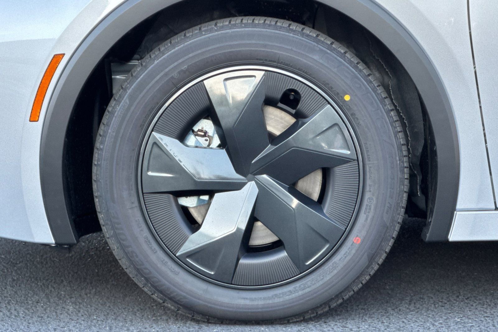 New 2026 Toyota Prius Plug-In Hybrid image 32