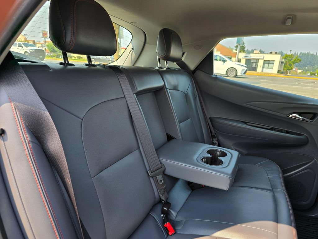 Used 2018 Chevrolet Bolt Premier w/ Driver Confidence II Package FWD image 14
