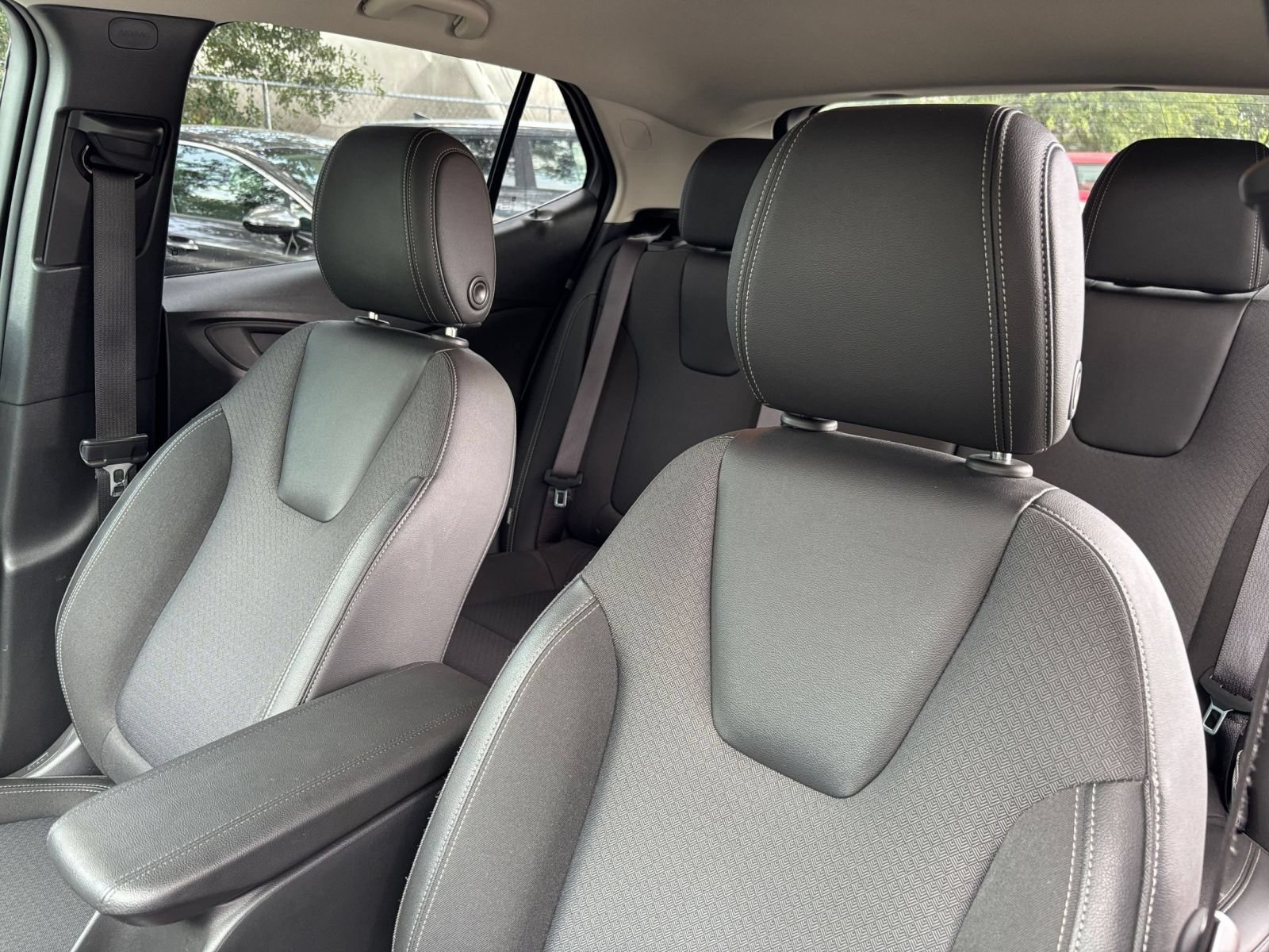 Used 2025 Buick Encore GX Preferred FWD image 35