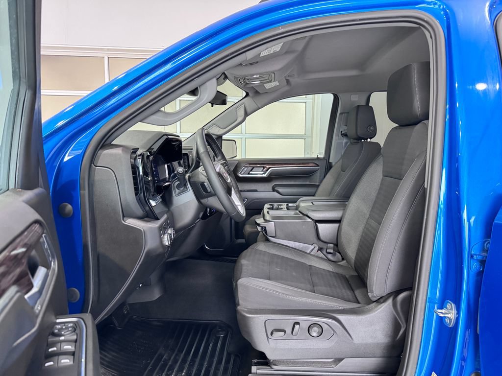 Certified 2023 GMC Sierra 1500 Elevation AWD/4WD image 9
