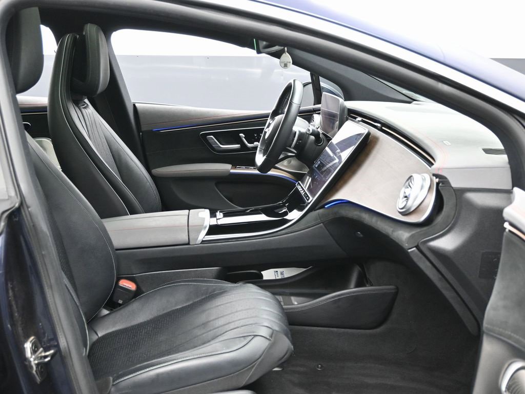 Used 2022 Mercedes-Benz EQS 450+ Sedan image 39