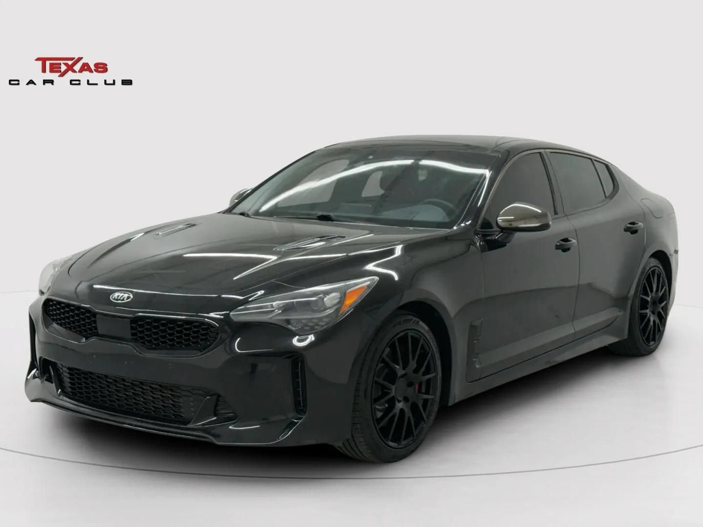 Used 2018 Kia Stinger GT2 AWD/4WD image 3
