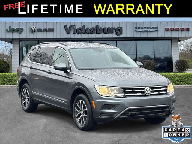 Used 2020 Volkswagen Tiguan SE image 1