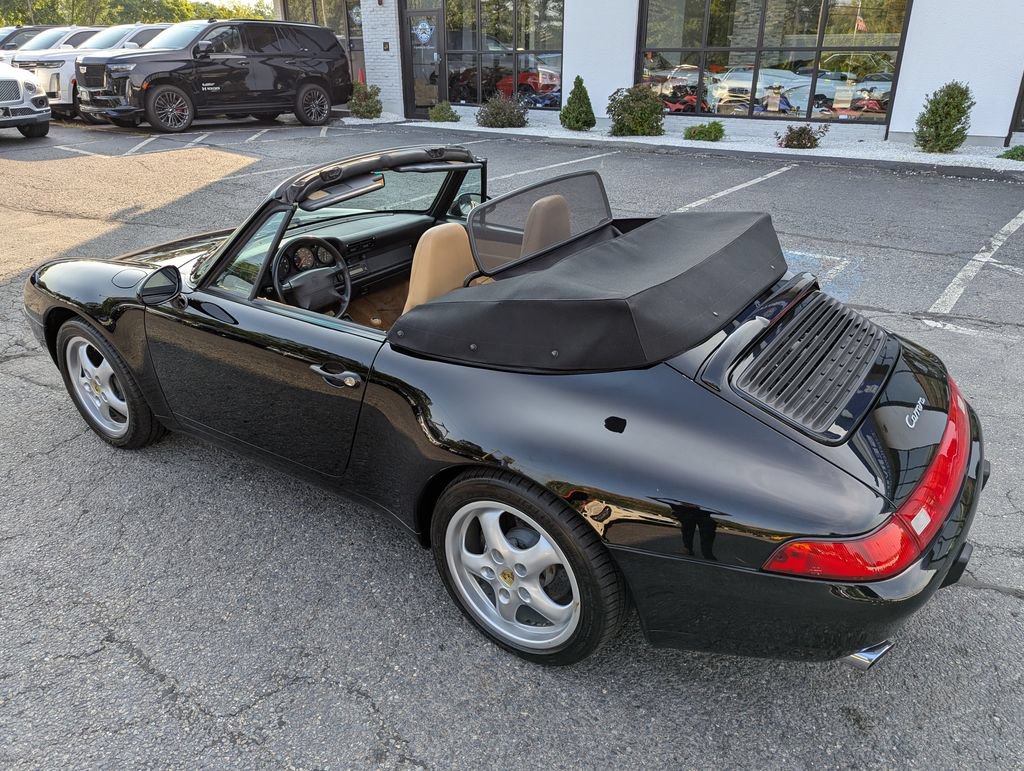 Used 1997 Porsche 911 Carrera RWD image 50