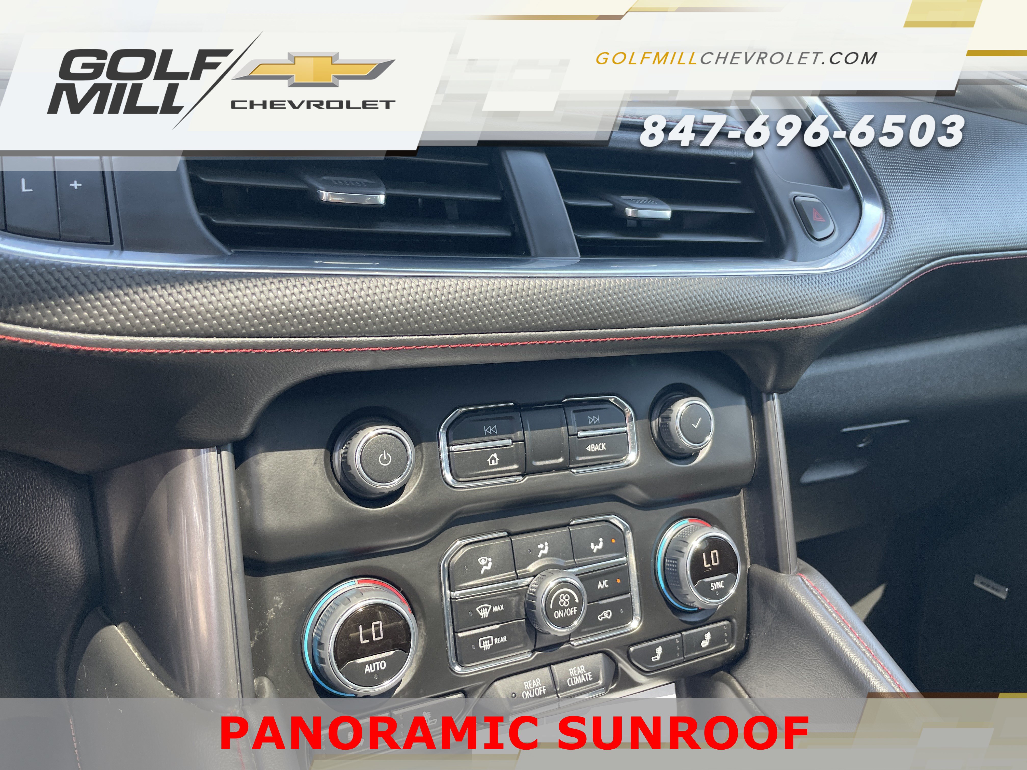 Used 2024 Chevrolet Suburban RST w/ Luxury Package AWD/4WD image 24
