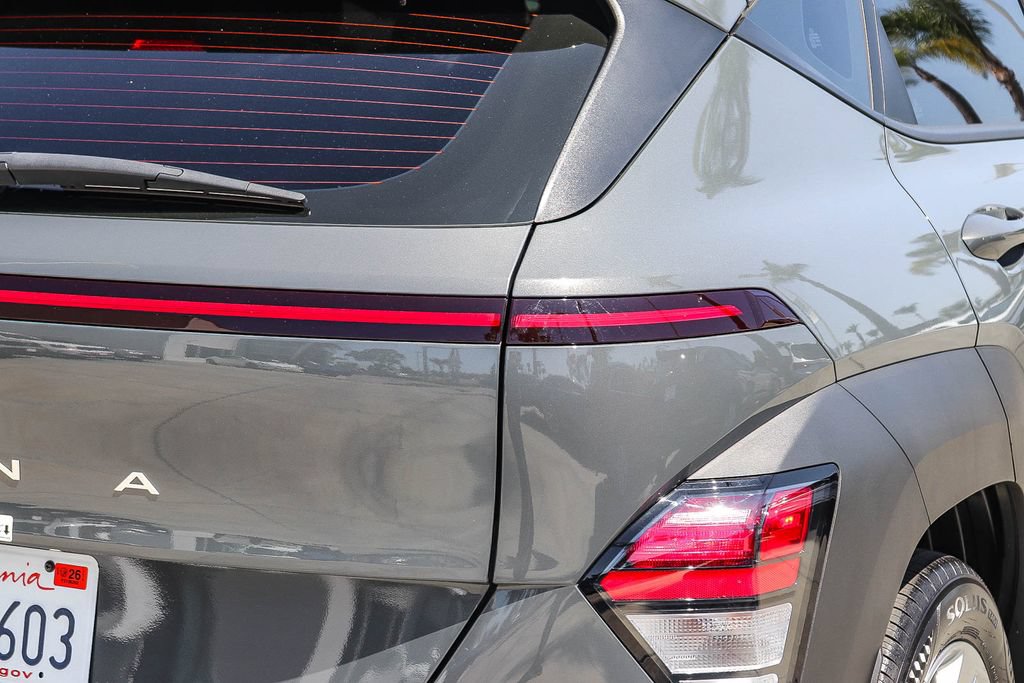 Used 2026 Hyundai Kona SE FWD image 9
