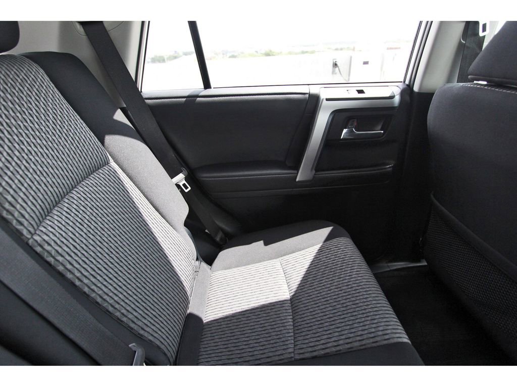 Used 2022 Toyota 4Runner SR5 image 11