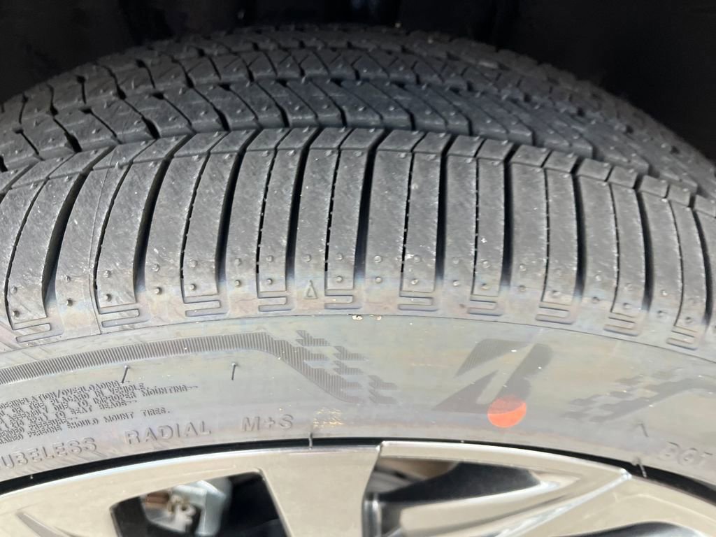 New 2025 Toyota Crown Signia image 29