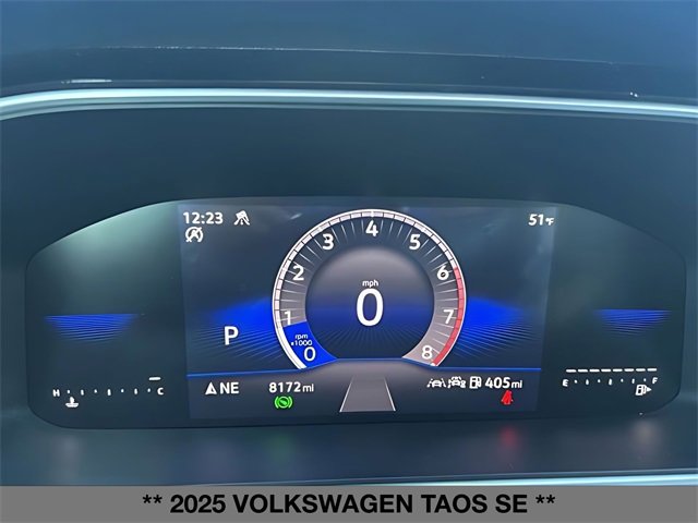 Used 2025 Volkswagen Taos SE image 19