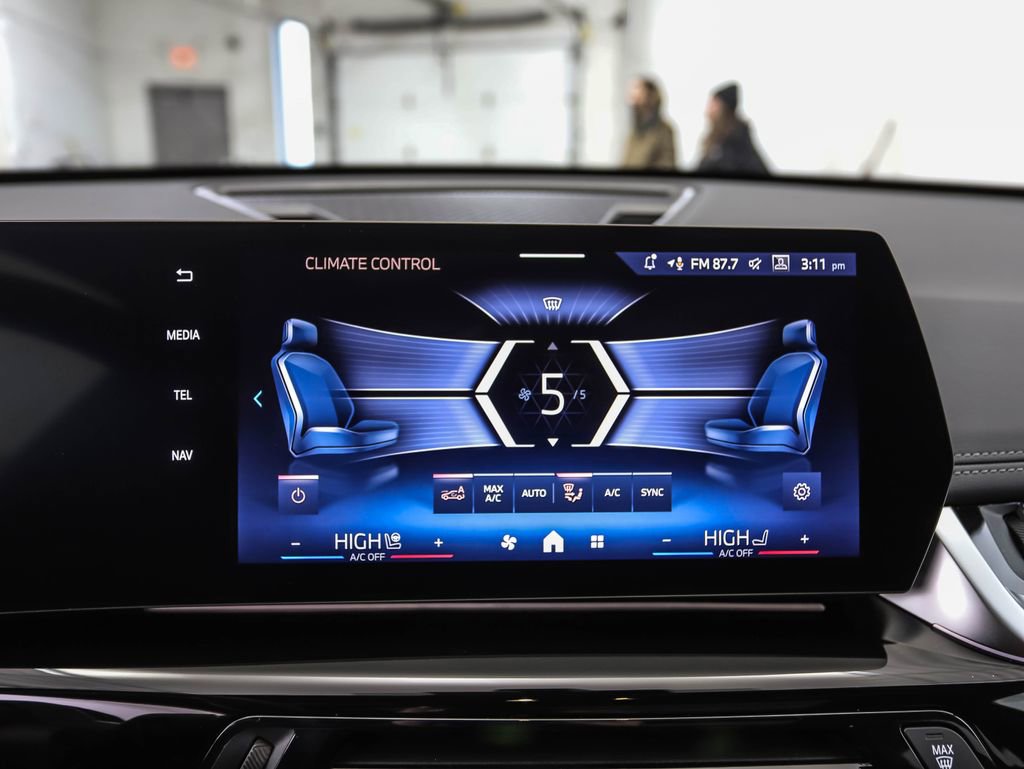 New 2026 BMW X1 xDrive28i w/ Convenience Package image 18