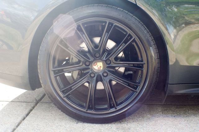 Used 2018 Porsche Panamera 4S AWD/4WD image 56