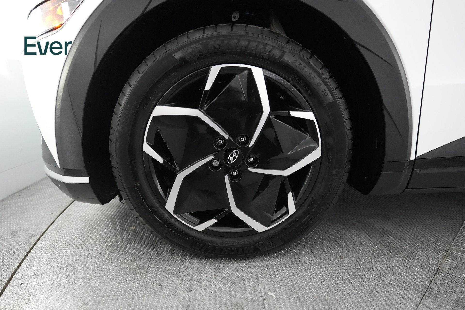 Used 2024 Hyundai Ioniq 5 SEL RWD image 19