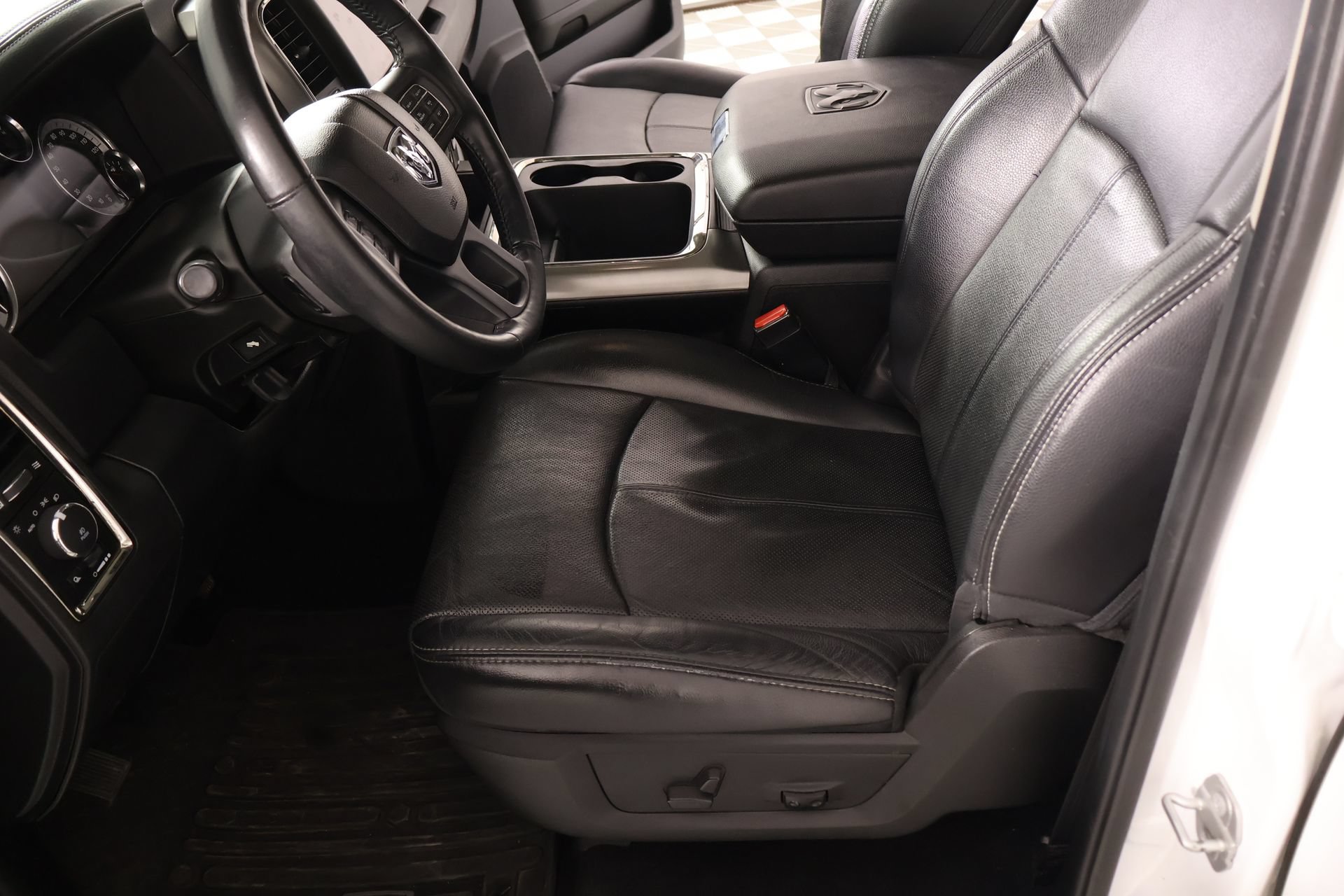 Used 2018 RAM 1500 Sport w/ Convenience Group AWD/4WD image 12