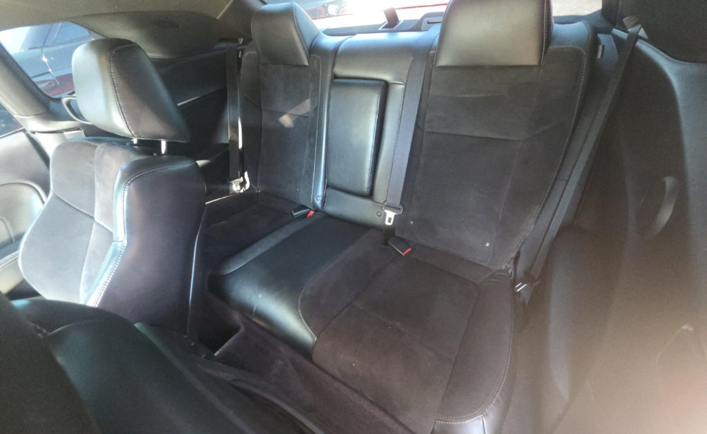 Used 2017 Dodge Challenger R/T Plus RWD image 17