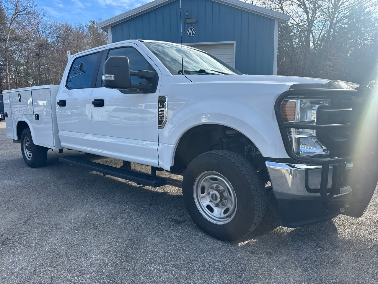 Used 2022 Ford F250 XL w/ Power Equipment Group image 10