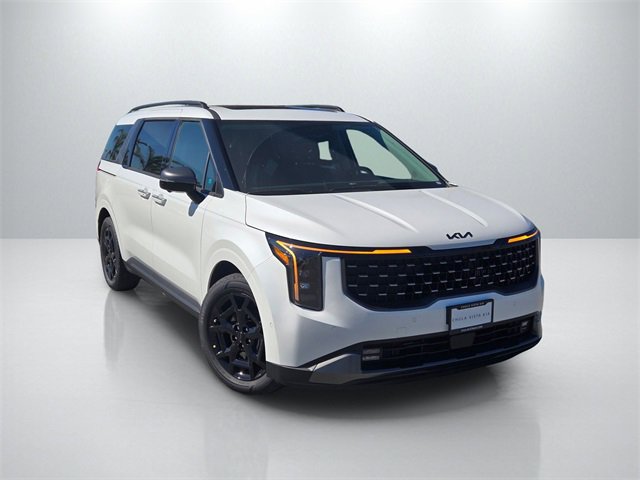 New 2026 Kia Carnival SX