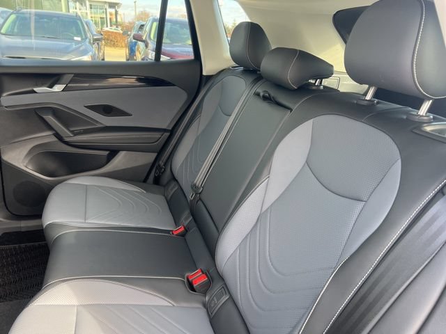 New 2026 Volkswagen Tiguan SE AWD/4WD image 8
