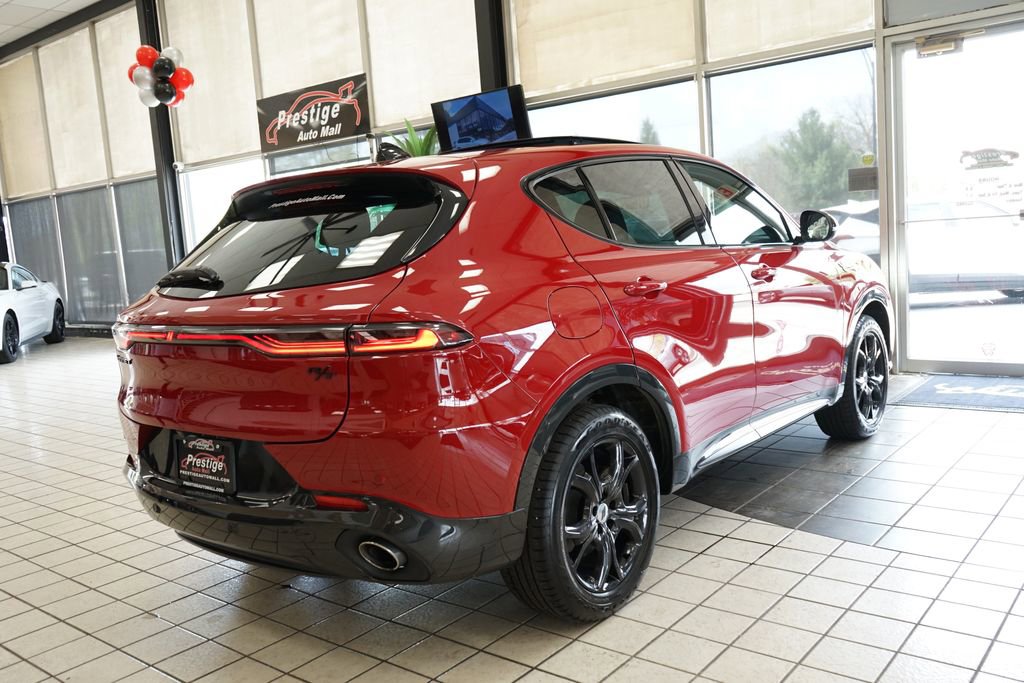 Used 2024 Dodge Hornet R/T Plus w/ R/T Blacktop Package AWD/4WD image 17