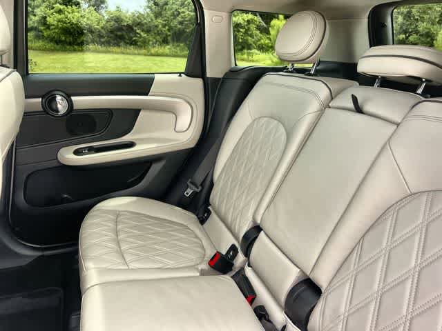 Used 2023 MINI Cooper Countryman S w/ Signature Upholstery Package AWD/4WD image 14