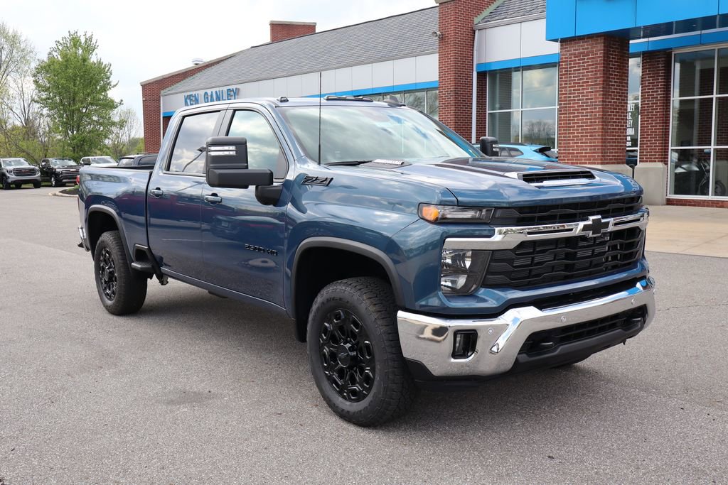 New 2026 Chevrolet Silverado 2500 LT w/ Safety Package AWD/4WD image 4