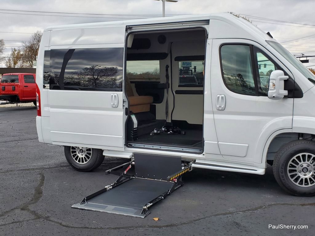 New 2023 RAM ProMaster 2500 w/ Driver Convenience Group image 27