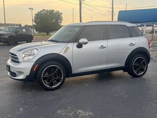 Used 2016 MINI Cooper Countryman FWD image 3