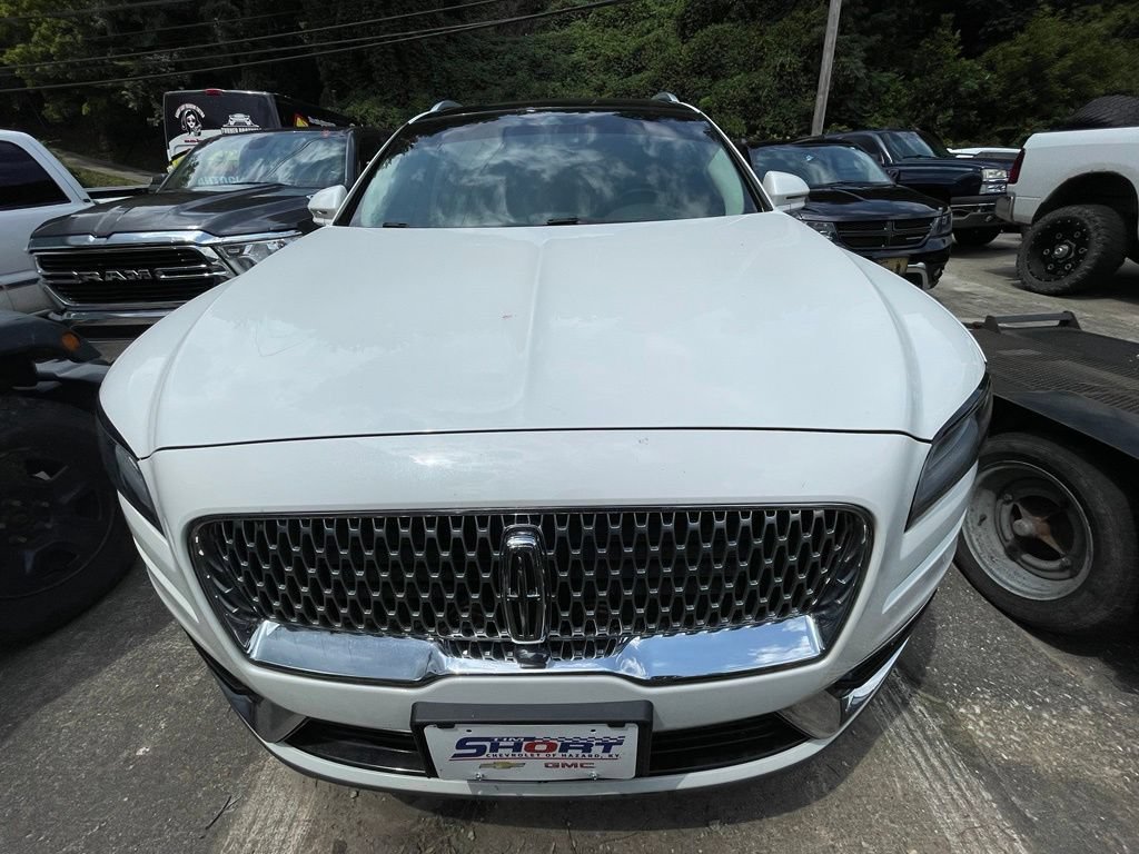 Used 2017 Lincoln MKC Reserve AWD/4WD image 2