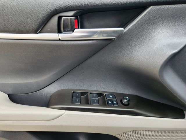 Certified 2022 Toyota Camry LE image 20