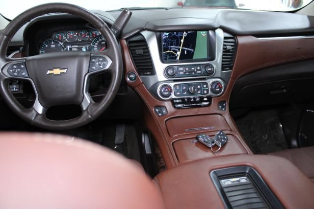 Used 2015 Chevrolet Tahoe LTZ RWD image 2