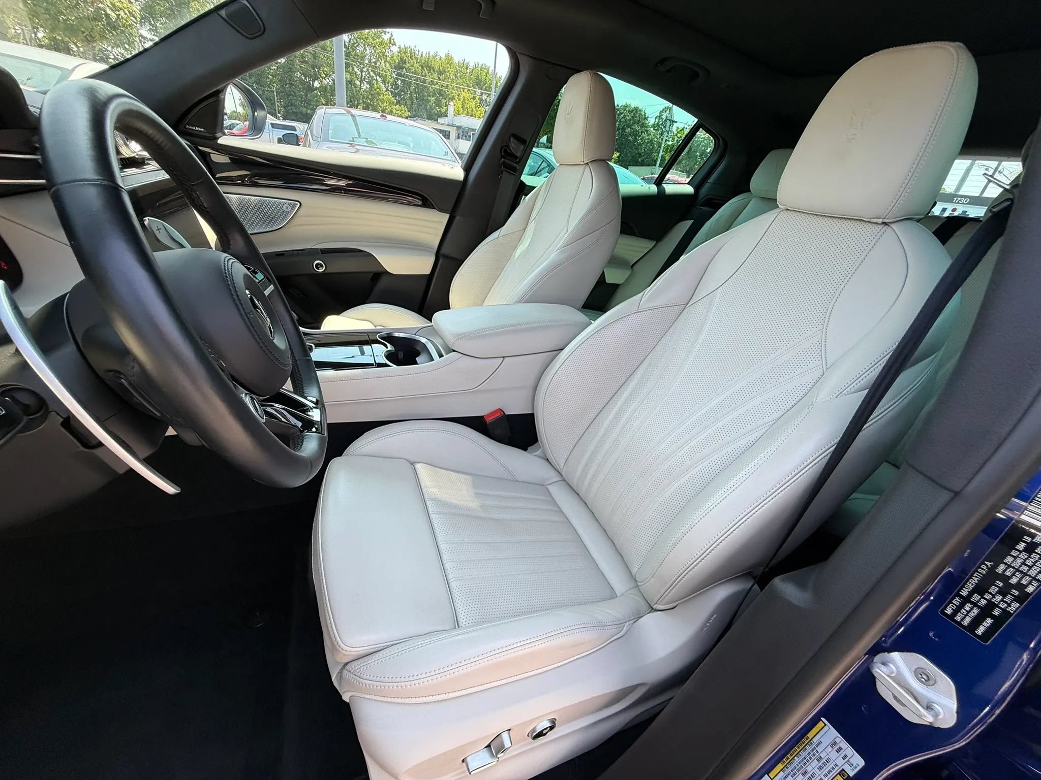 Used 2023 Maserati Grecale Modena AWD/4WD image 12